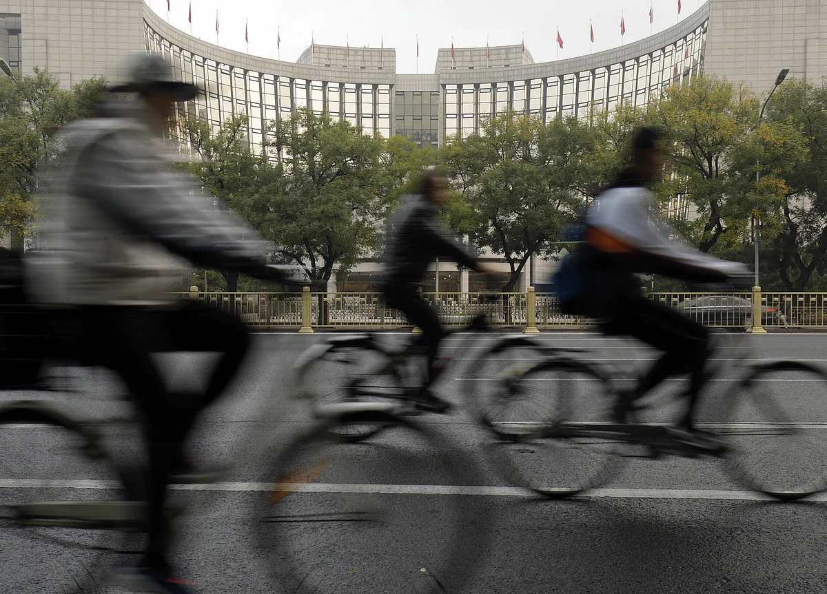China Growth Likely to Stick to 6%, PBOC Adviser Says