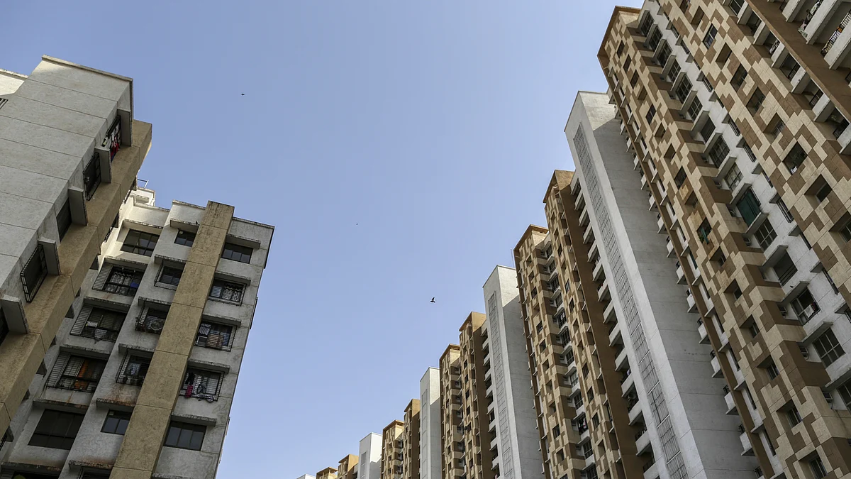 An apartment complex in India. (Photographer: Dhiraj Singh/Bloomberg)