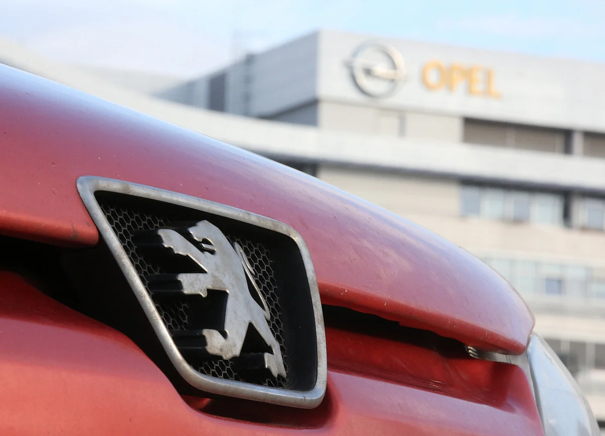 India Is Said to Discuss $6 Billion Lotte, Peugeot Ventures