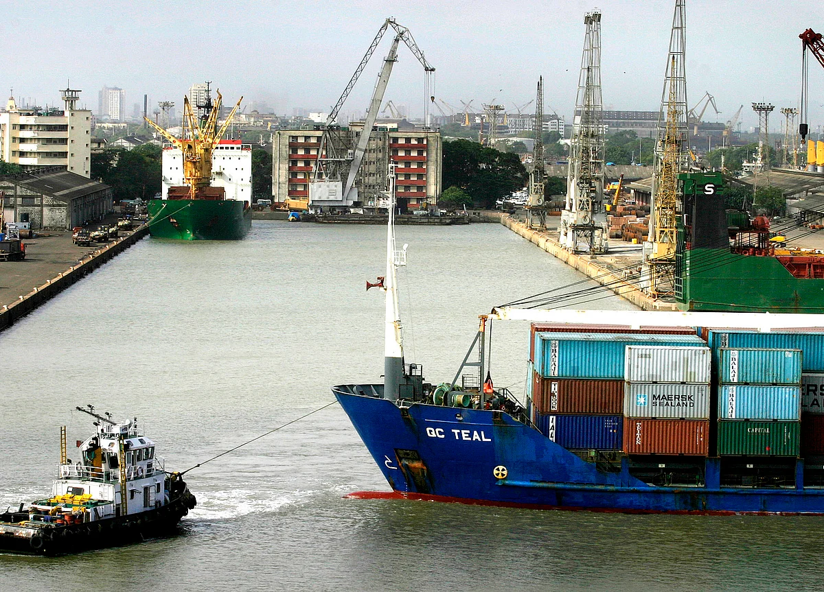 Indian Cargo Volumes Rise To Six-Month High In April
