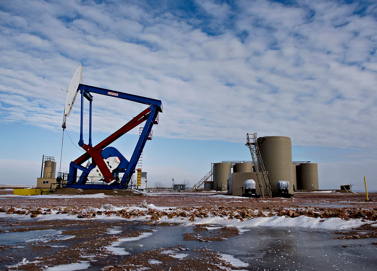 Commodity Returns Plunge the Most in Months Amid Stronger Dollar