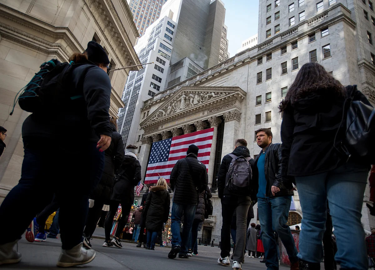 Pimco, Citigroup Sound Complacency Alarm for Global Economy