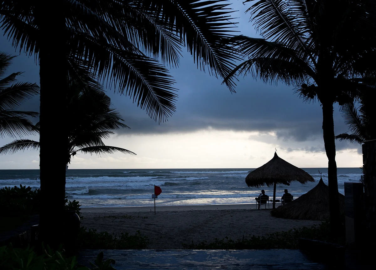 The Final Days of a Tax Haven