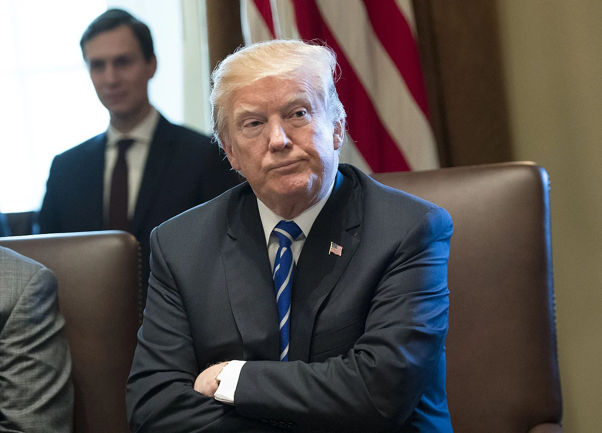 Trump Defends His Foundation as It Shuts Down Amid Criticism