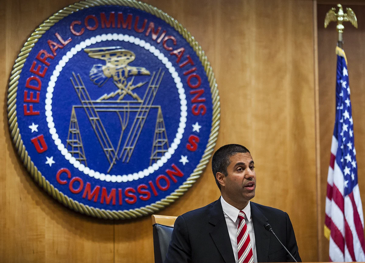 Intelsat Spectrum Payout Stalls in Congress, Pushing It to FCC