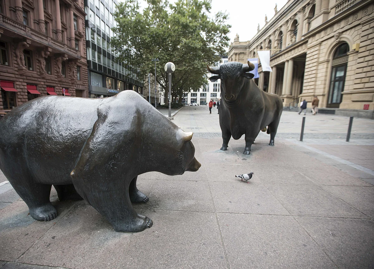 Large Caps Stand Out Amid Slew Of Stock Downgrades