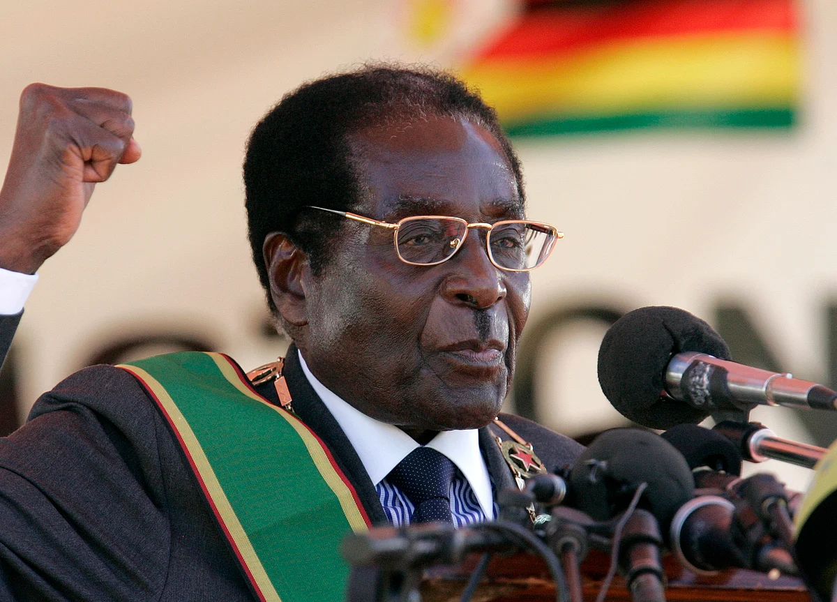Robert Mugabe, Zimbabwe’s Hero Who Turned Villain, Dies at 95