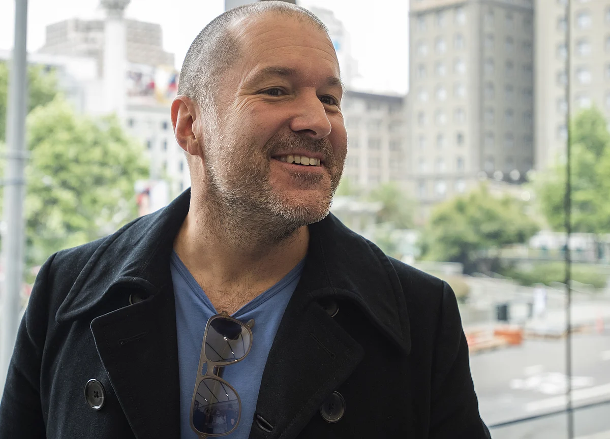 Inside Apple's Long Goodbye to Design Chief Jony Ive