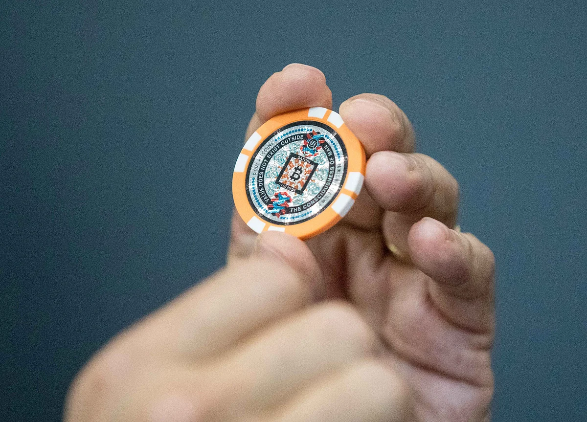 Bitcoin Futures Will Start as Regulators Rush to Catch Up