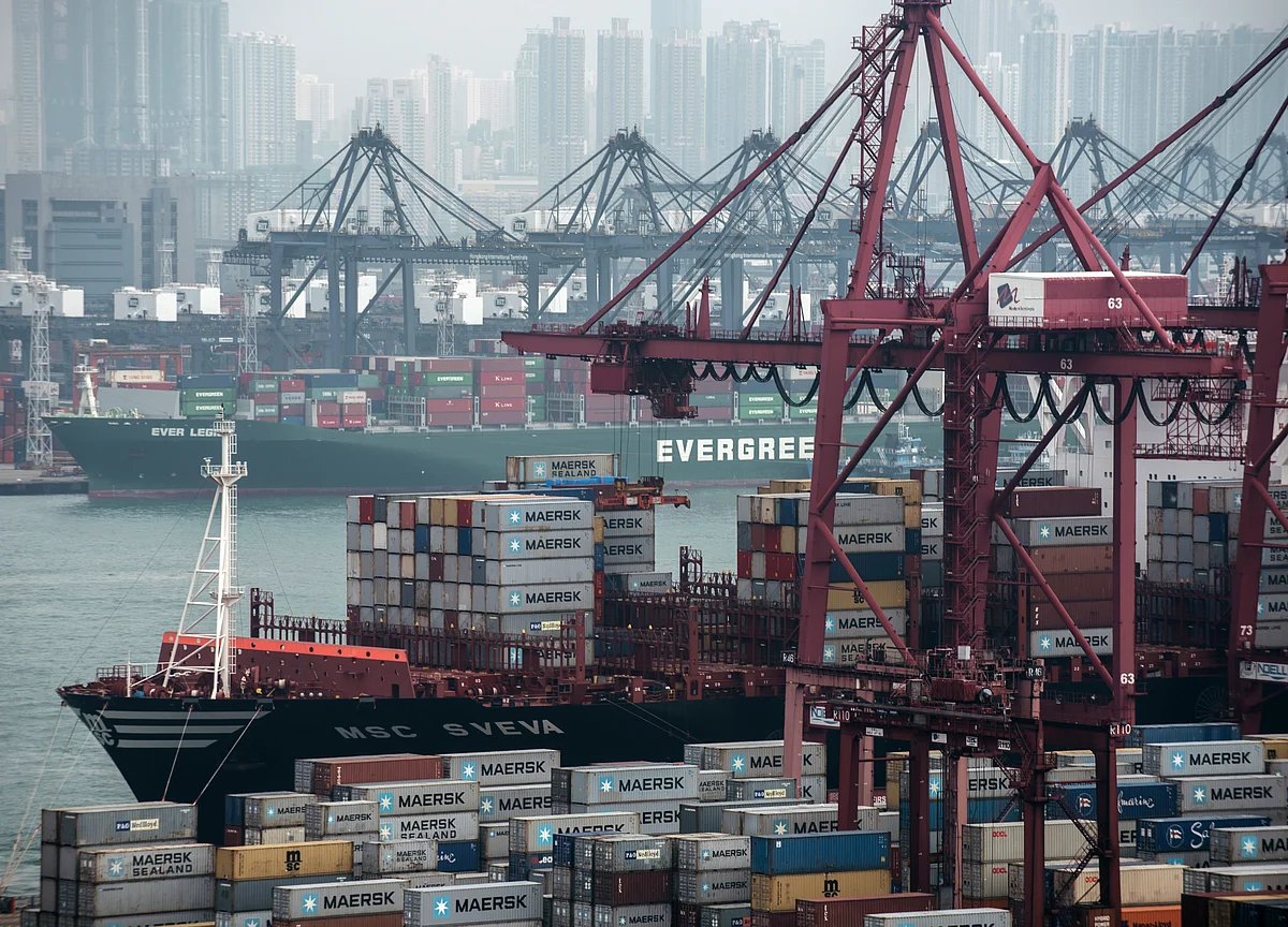 Trade War's Battle Lines Drawn as U.S., China Set Tariff Lists