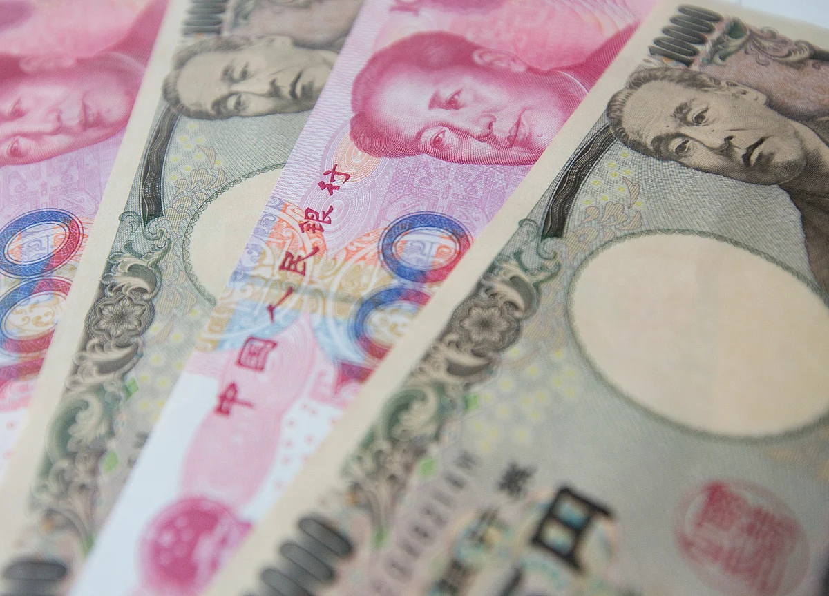 China Plans Record Sale of Dollar Bonds With Possible $6 Billion Offering