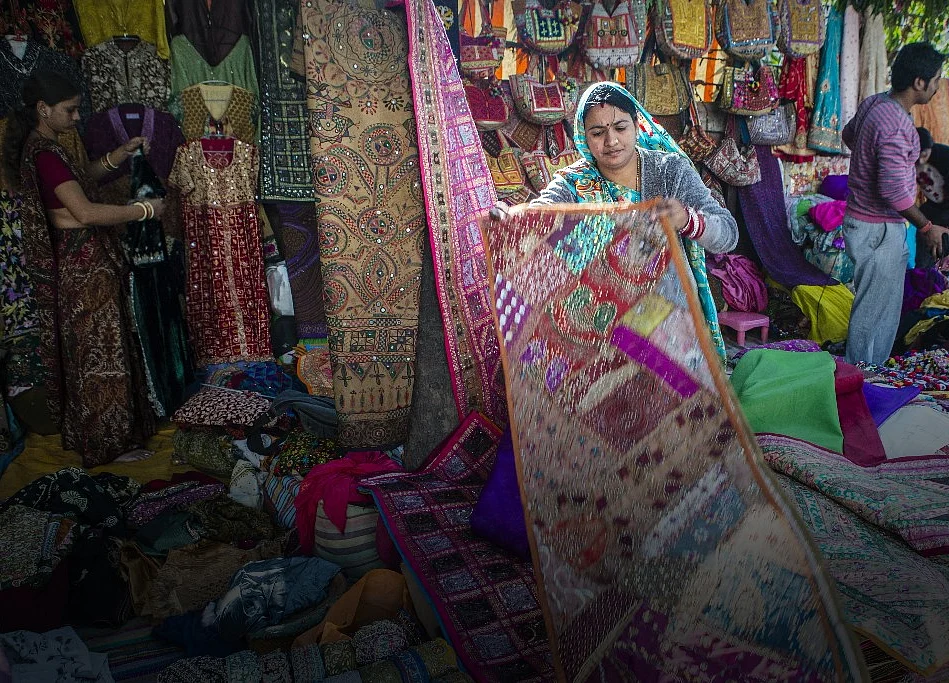 From Jewellery To Handicraft, India’s Labour-Intensive Exports Are Struggling