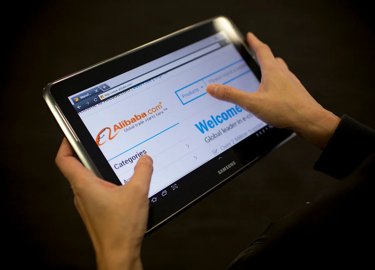 China to Join Talks on $25 Trillion E-Commerce Market at Last Minute