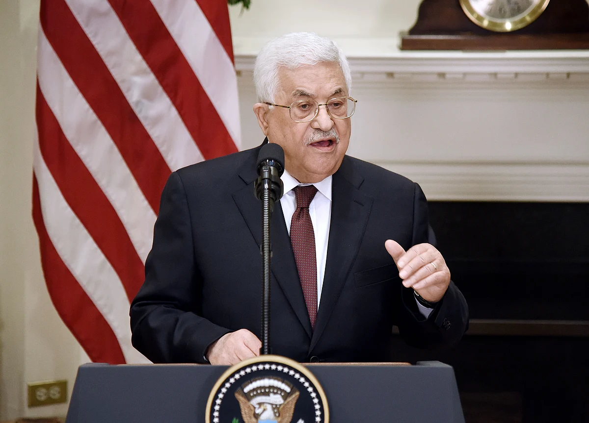 Palestinian Leaders Urge Abbas to Withdraw Recognition of Israel