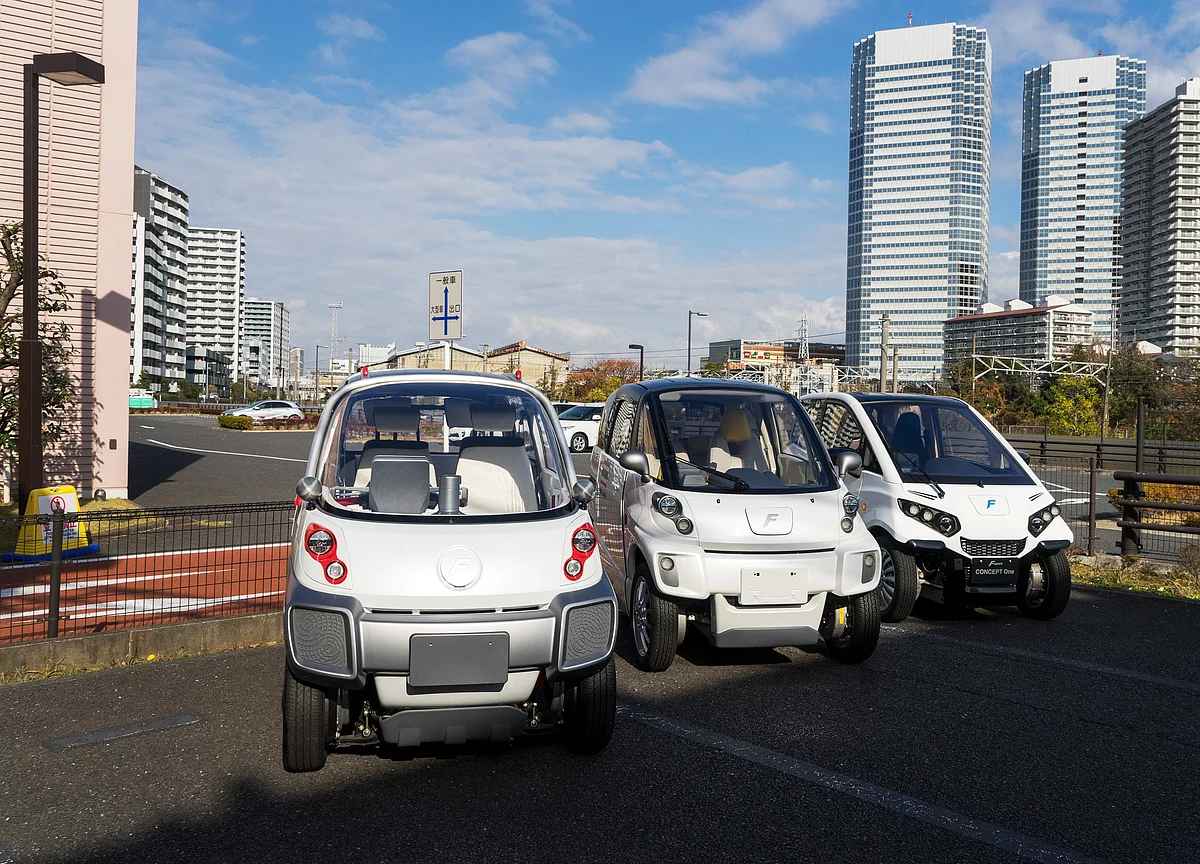 Deadly 2011 Tsunami Inspires One Man to Build Floating Electric Car