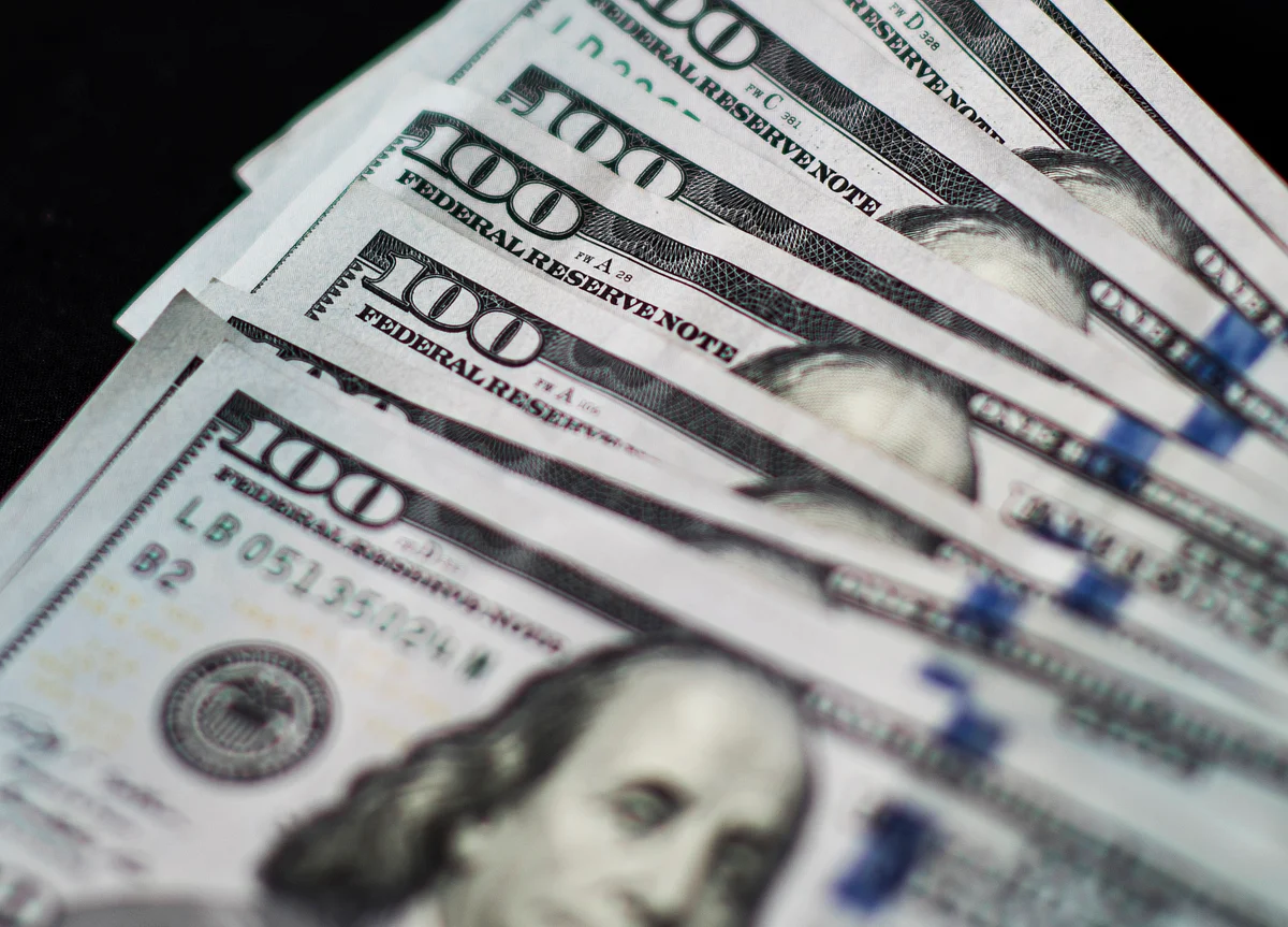 U.S. Tax Refunds Plunge 17% as Treasury Ratchets Up Defense