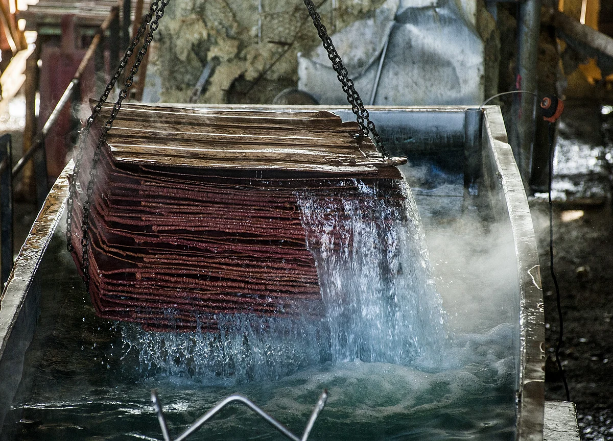 Vedanta Resources to Issue $400 Million Notes to Oaktree