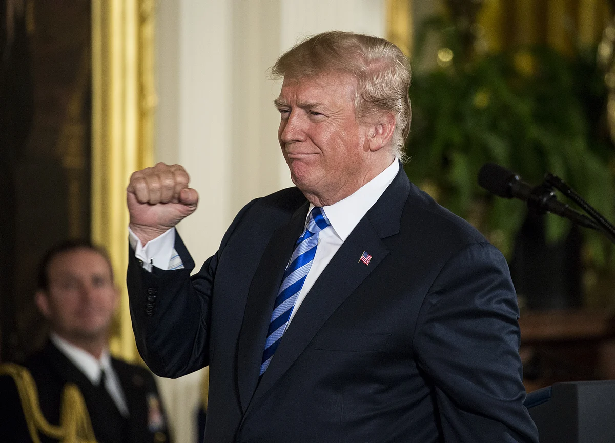 Trump Chooses Cerberus's Feinberg to Lead Spy Advisory Panel
