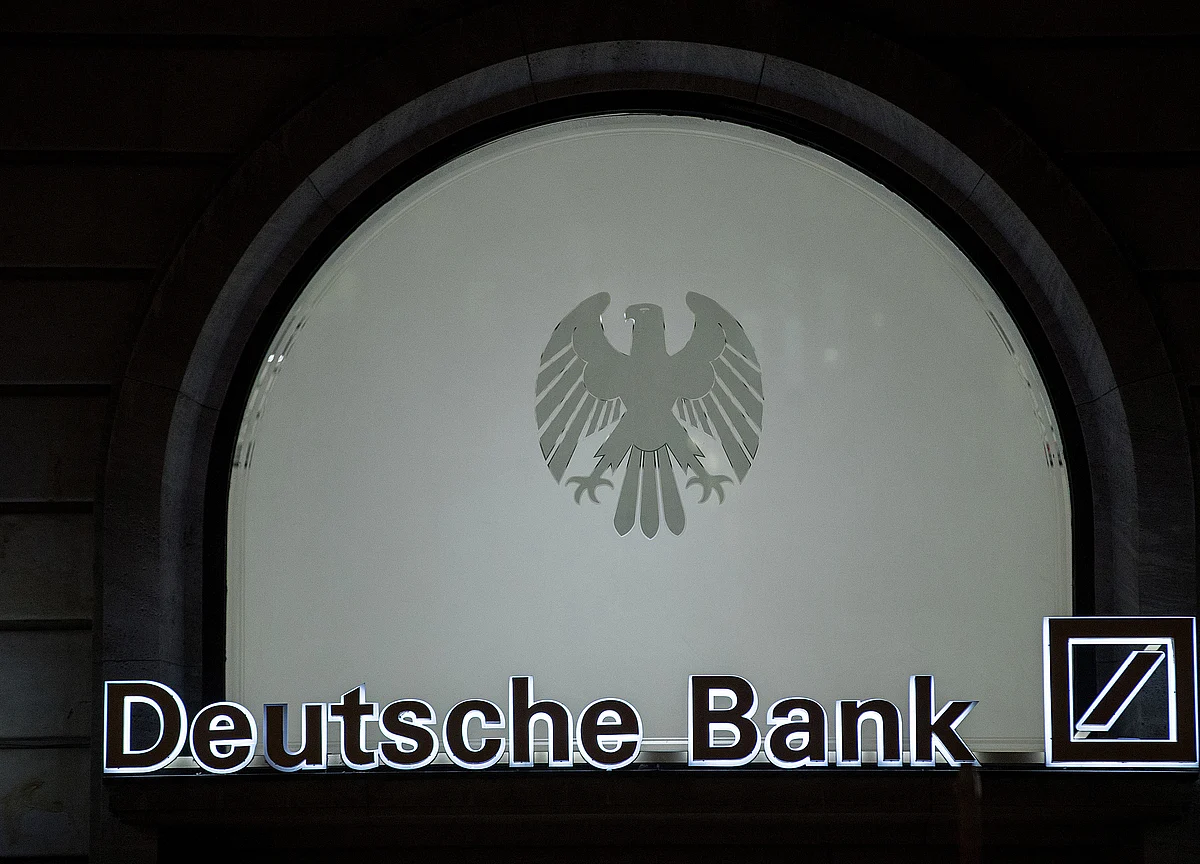 Fed to Probe Deutsche Bank Over Suspicious Danske Cash