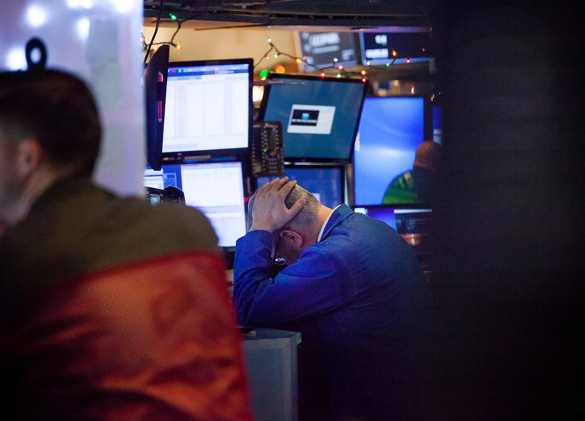 No End to Nightmares: Overnight Equity Declines Get Even Worse