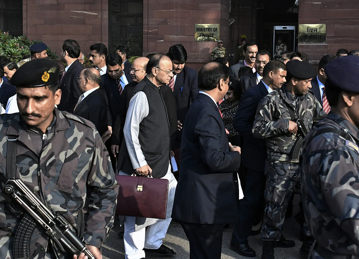 Finance Ministry Spent Rs 1,157 Crore Extra In FY18 Without Parliament Approval, Says CAG
