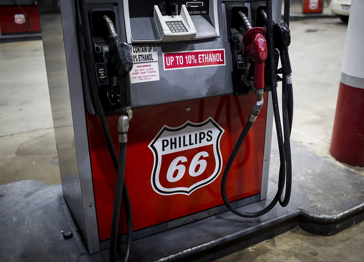 Phillips 66 to Buy Back $3.3 Billion of Its Stock From Berkshire