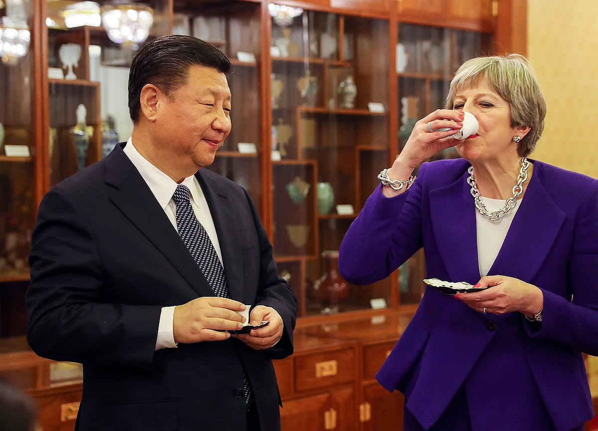 Central Banks Meet, China Embraces Dollar, Fiscal Boost: Eco Day