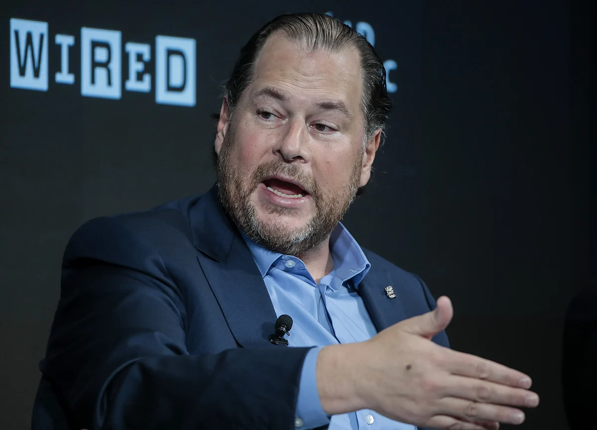 Salesforce CEO Benioff Steps Up Attack on Facebook, Social Media