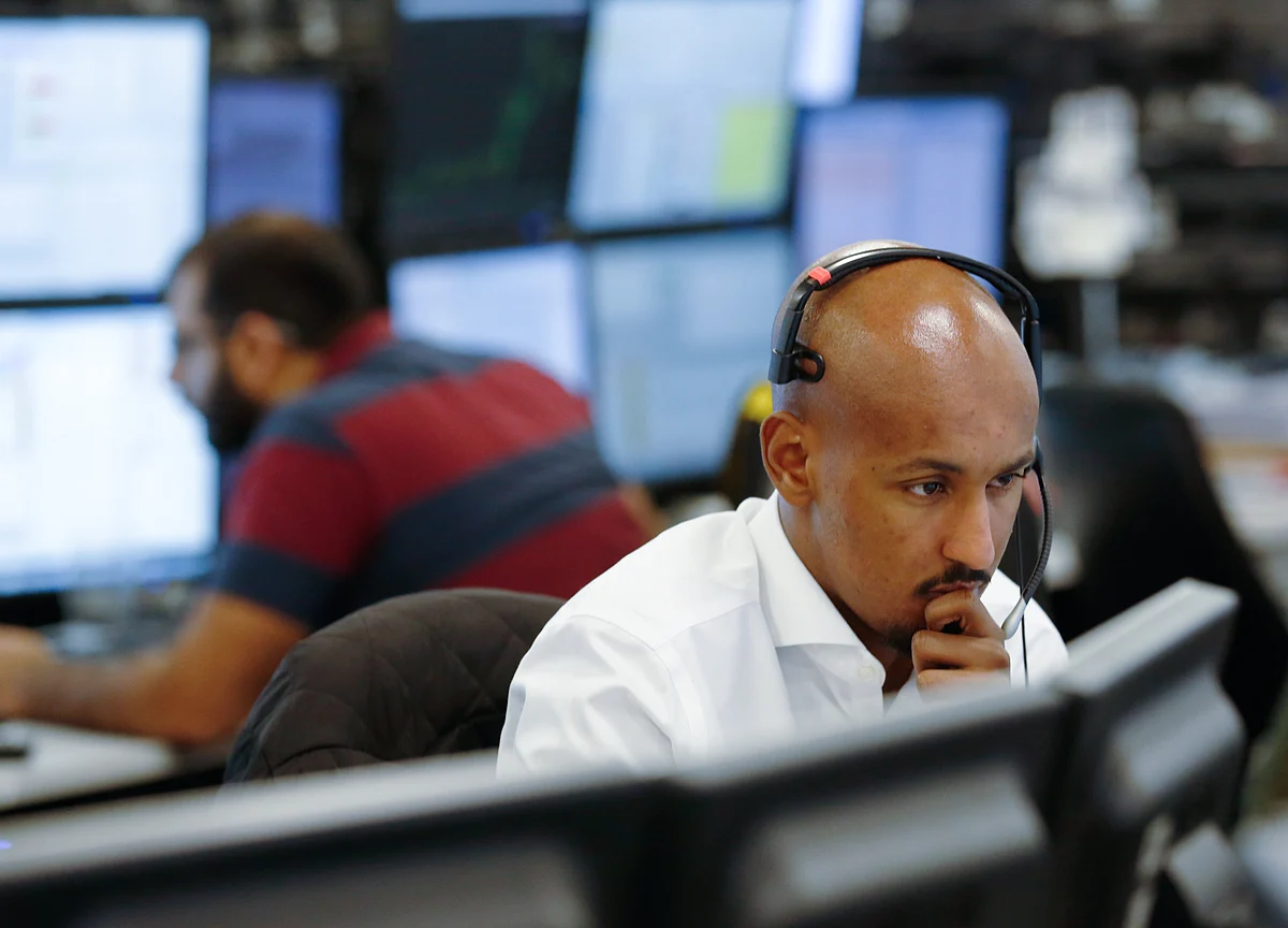 Sensex, Nifty Halt Record Run Ahead Of RBI Policy