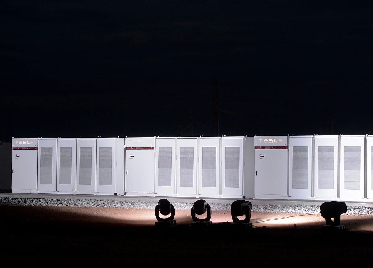 Two Years On, Elon Musk’s Big Battery Bet Is Paying Off in Australia
