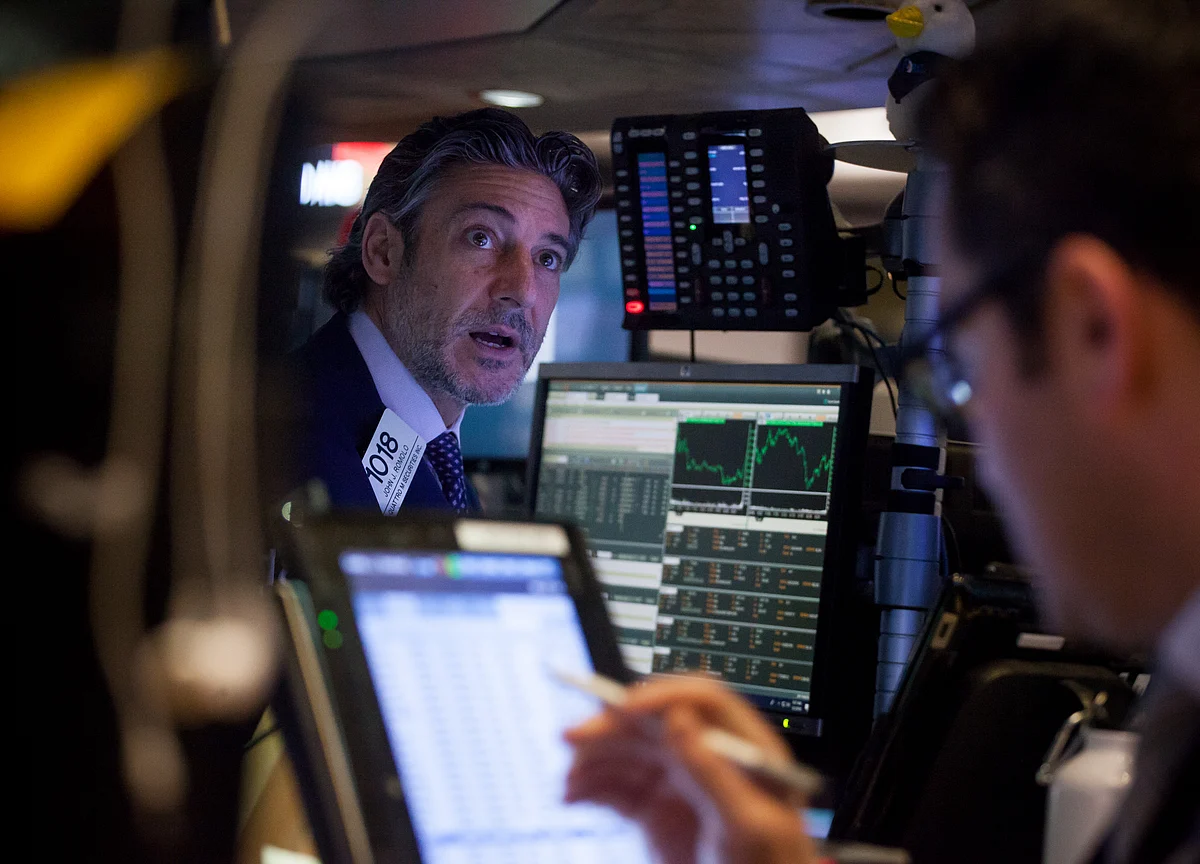 Hedge Funds Suffer Losses as Market Volatility Proves `Episodic'