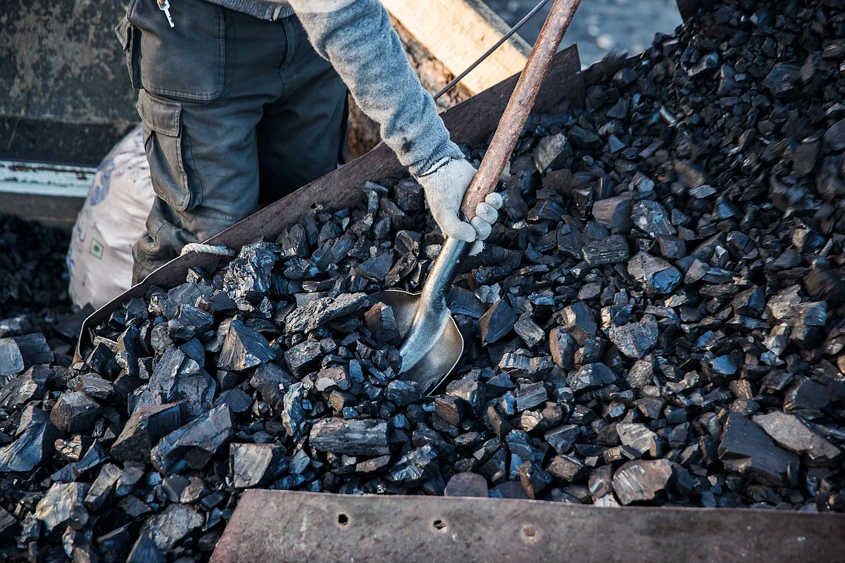 You'll Need 286 Pounds of Coal to Fuel That Electric Road Trip