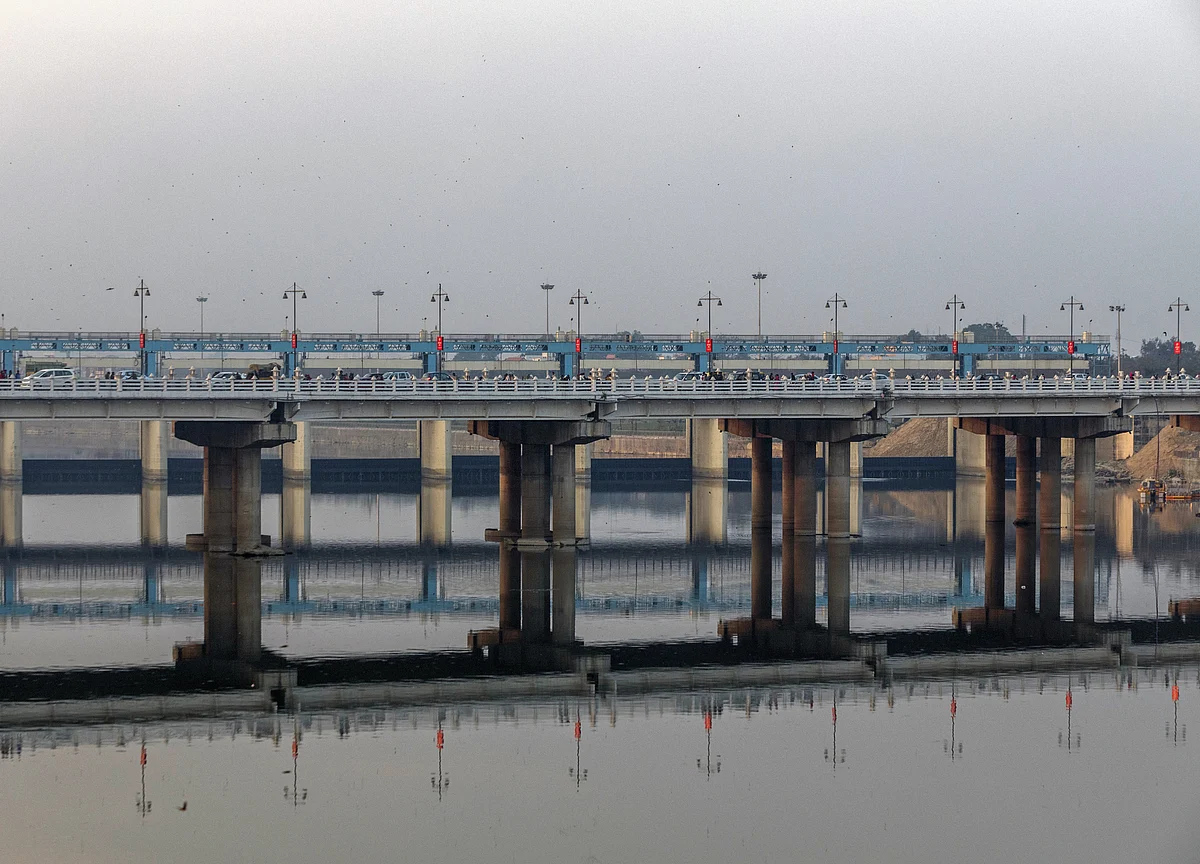 359 Infrastructure Projects Show Cost Overrun Of Rs 2.05 Lakh Crore