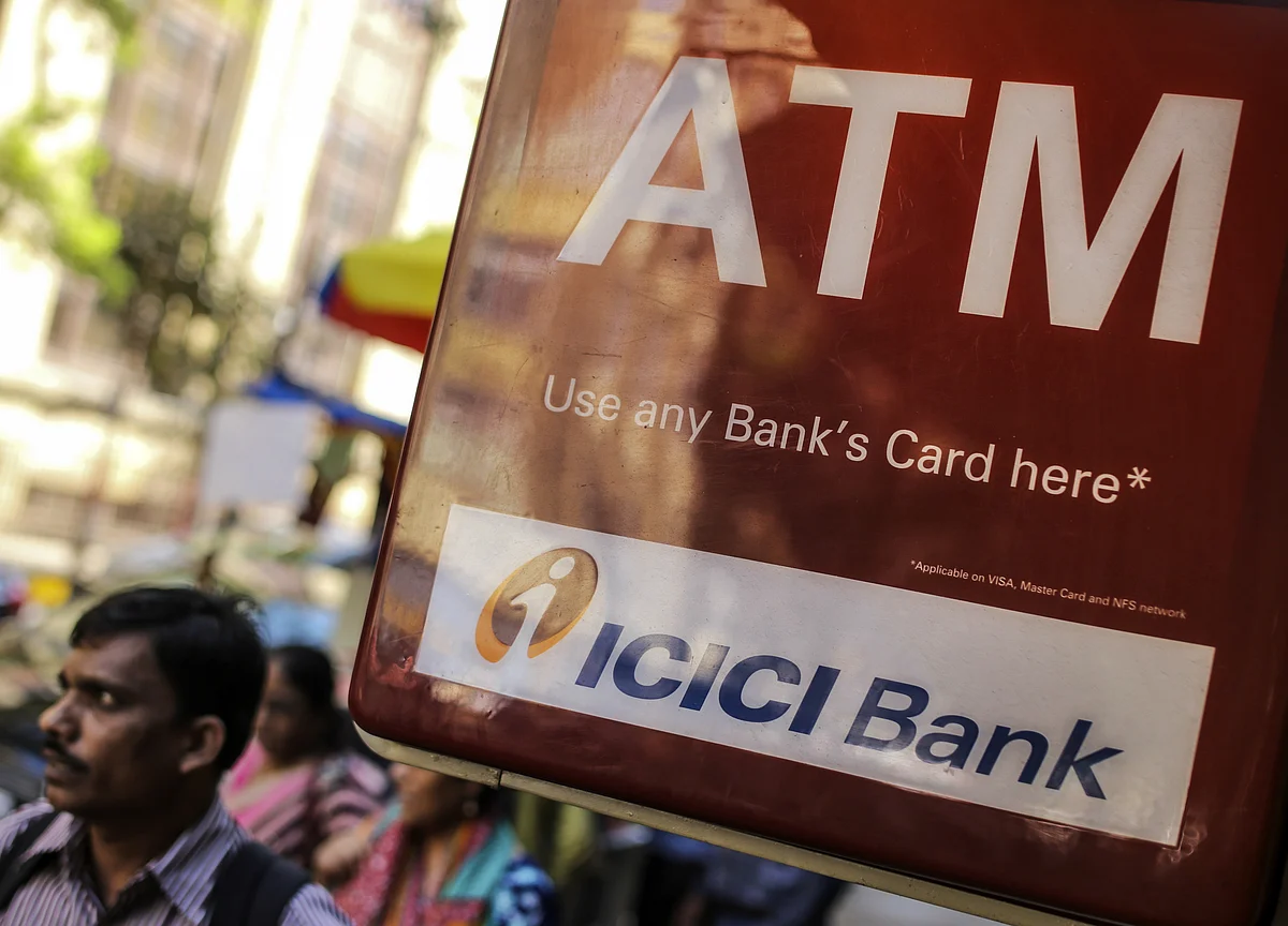 Lone Dissenter Right to Sound a Warning on India Banks