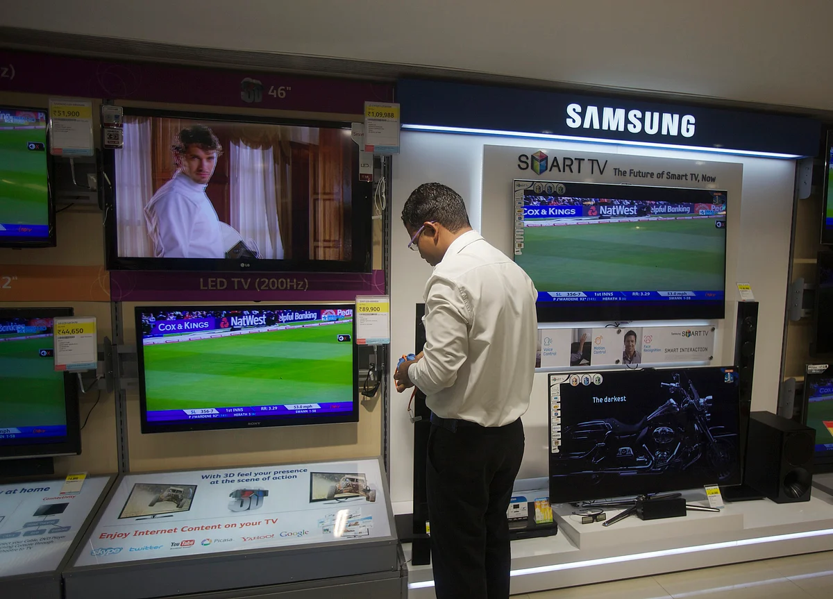 Indians' Love for Electronics Is a Current-Account Shocker