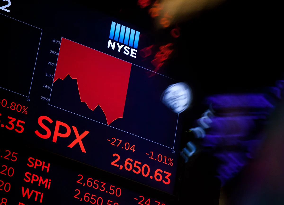 Stock Bulls Warily Eye 2,855 With S&P 500 Nearing Powell Line