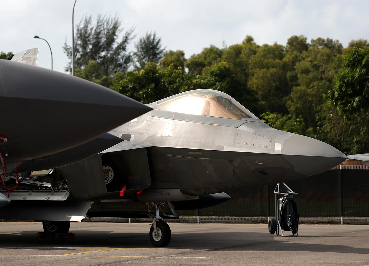Airbus, Lockheed Rush to Tap India's $620 Billion Defense Market
