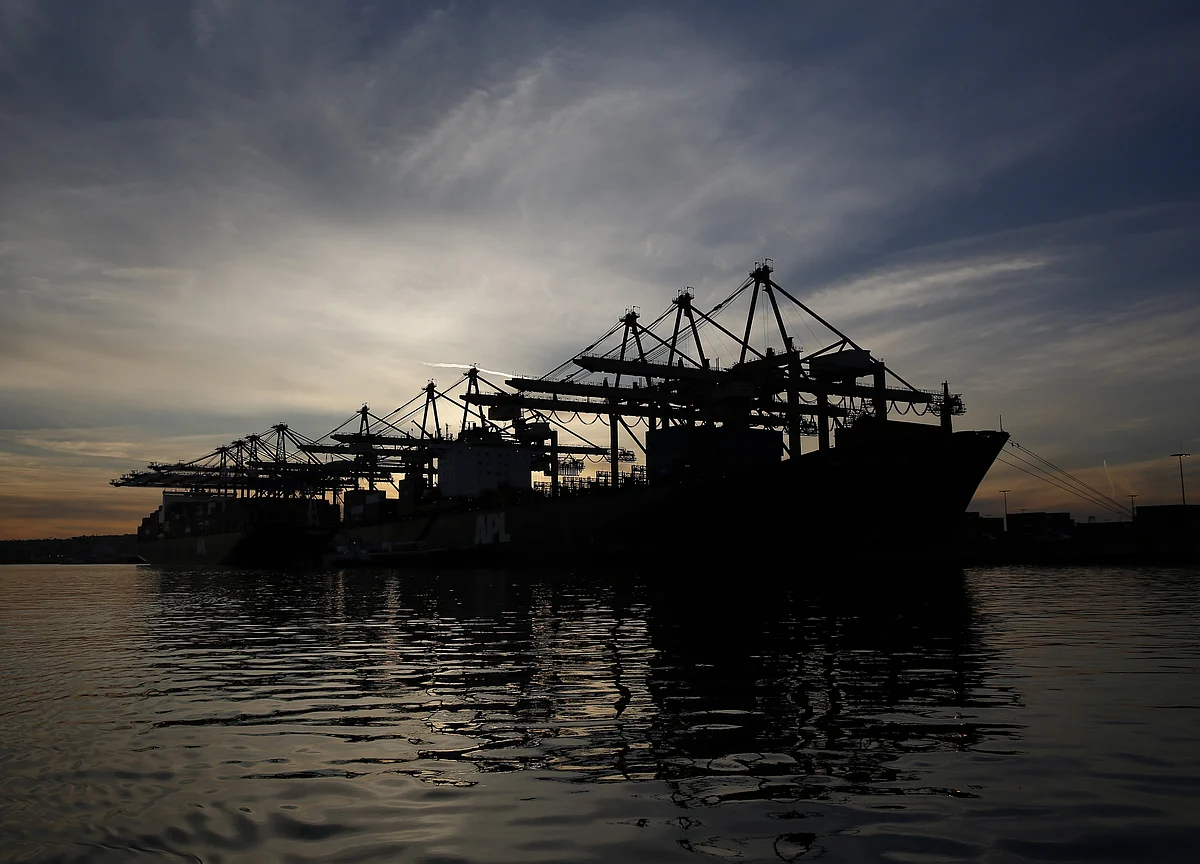Trump Backs Away From China Deal Under Pressure by Trade Hawks