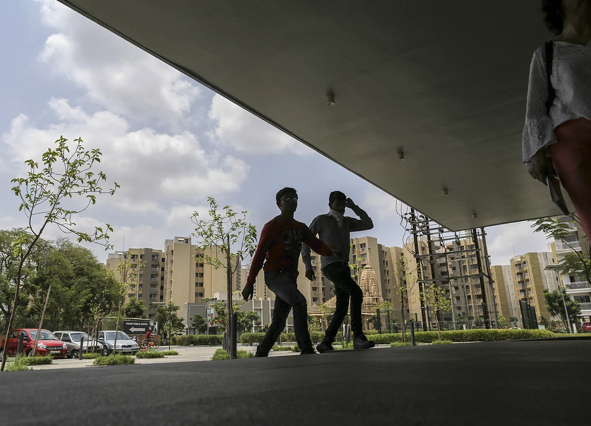 Indian Shadow Lender Shriram May Seek Investor for Housing Unit