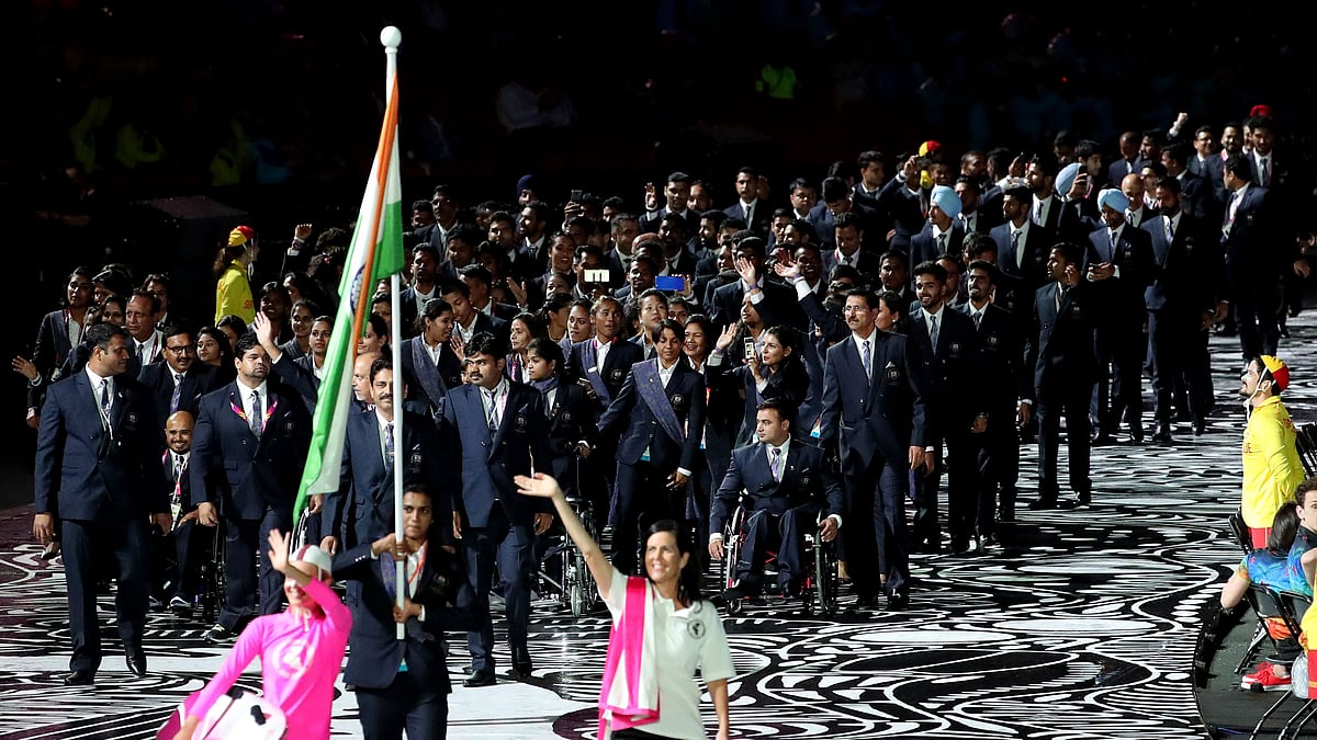 Cwg 18 Opening Ceremony Live Sindhu To Lead Indian Contingent