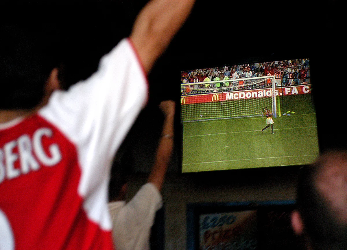 Arsenal Faces New Era as Rivals Threaten Business and Status