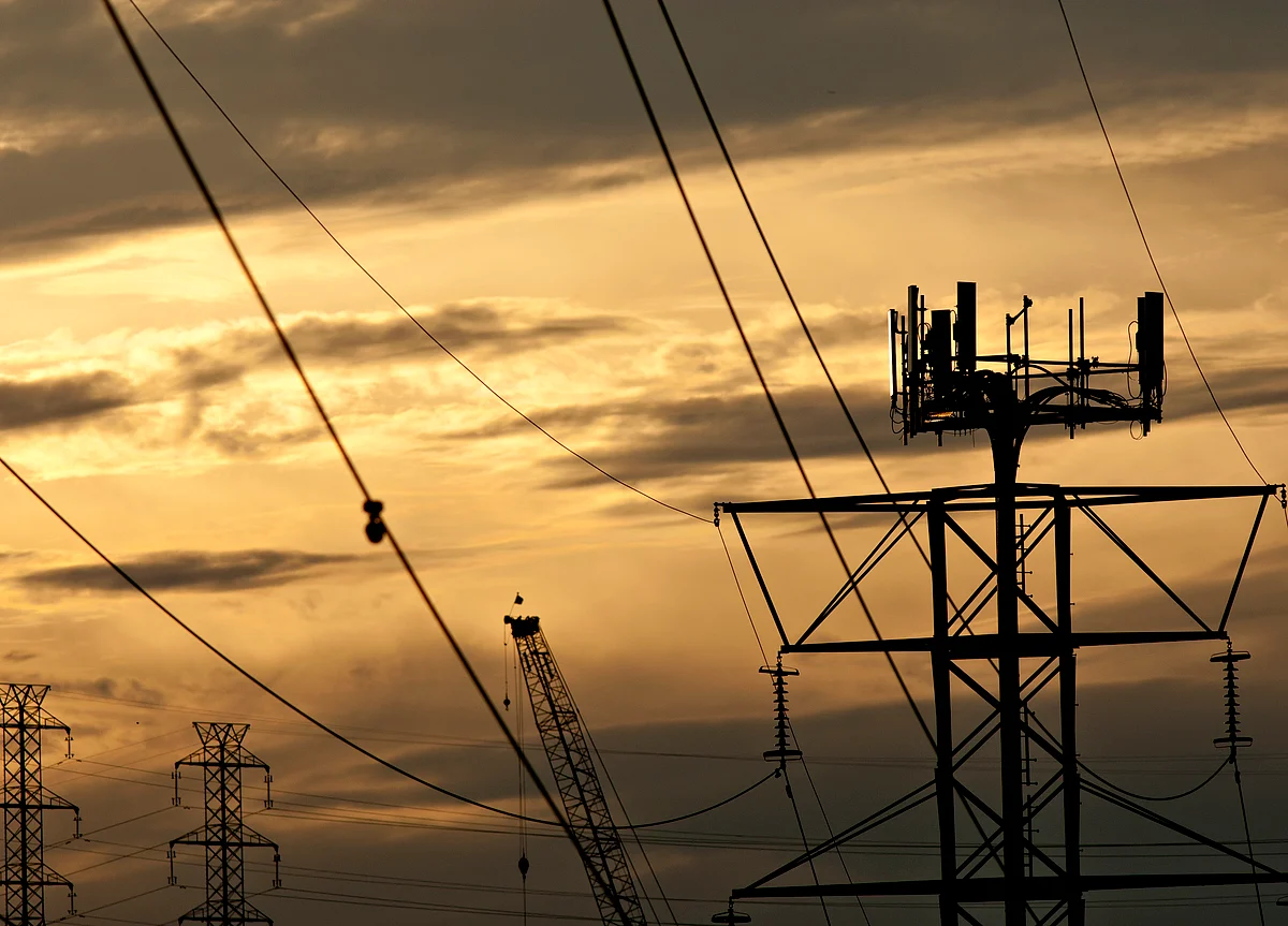 Power Discoms Faced Losses Worth Rs 27,000 Crore In FY19: Minister