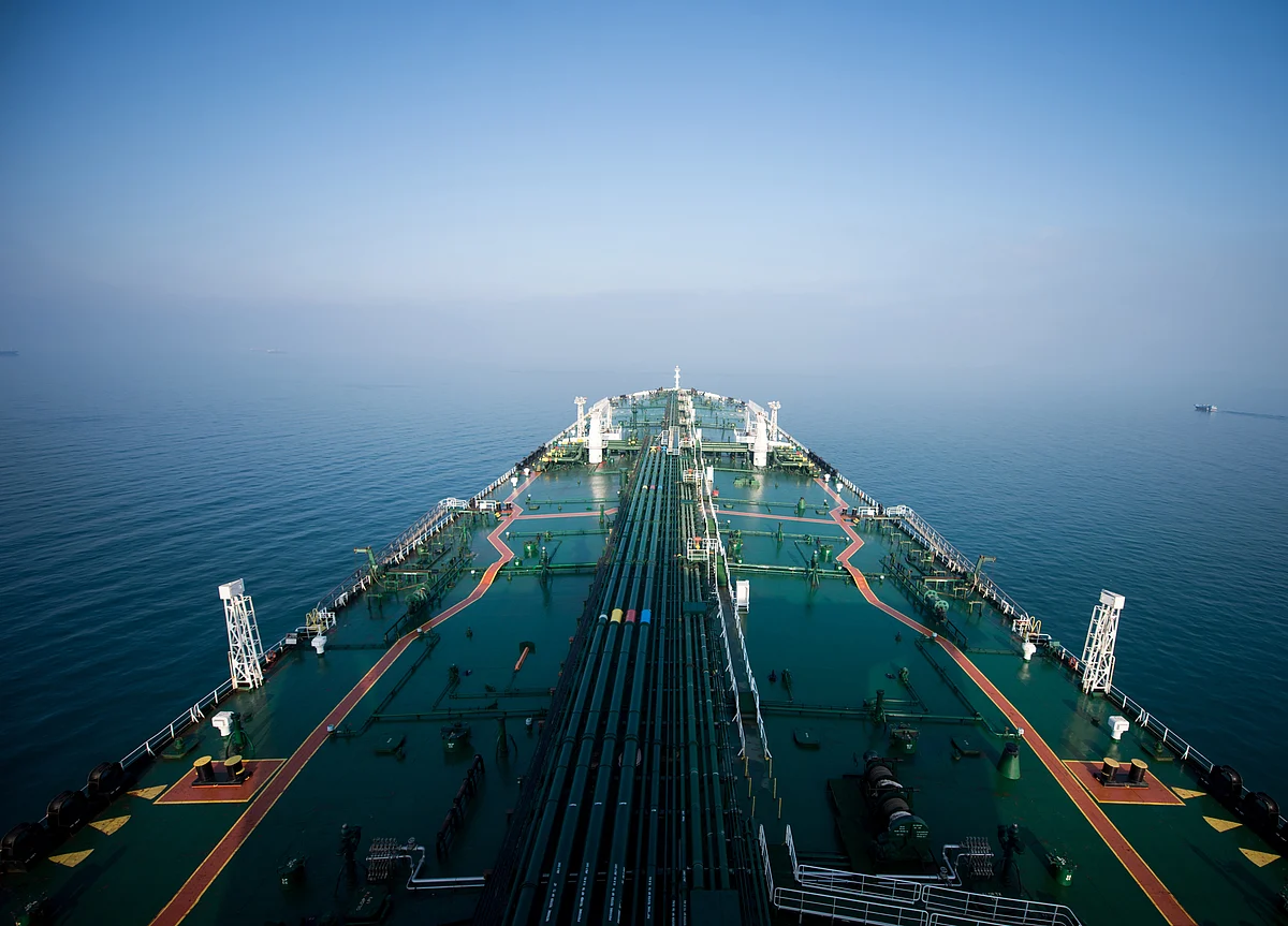 Brent Hits $80 for First Time Since May as Supplies Tighten