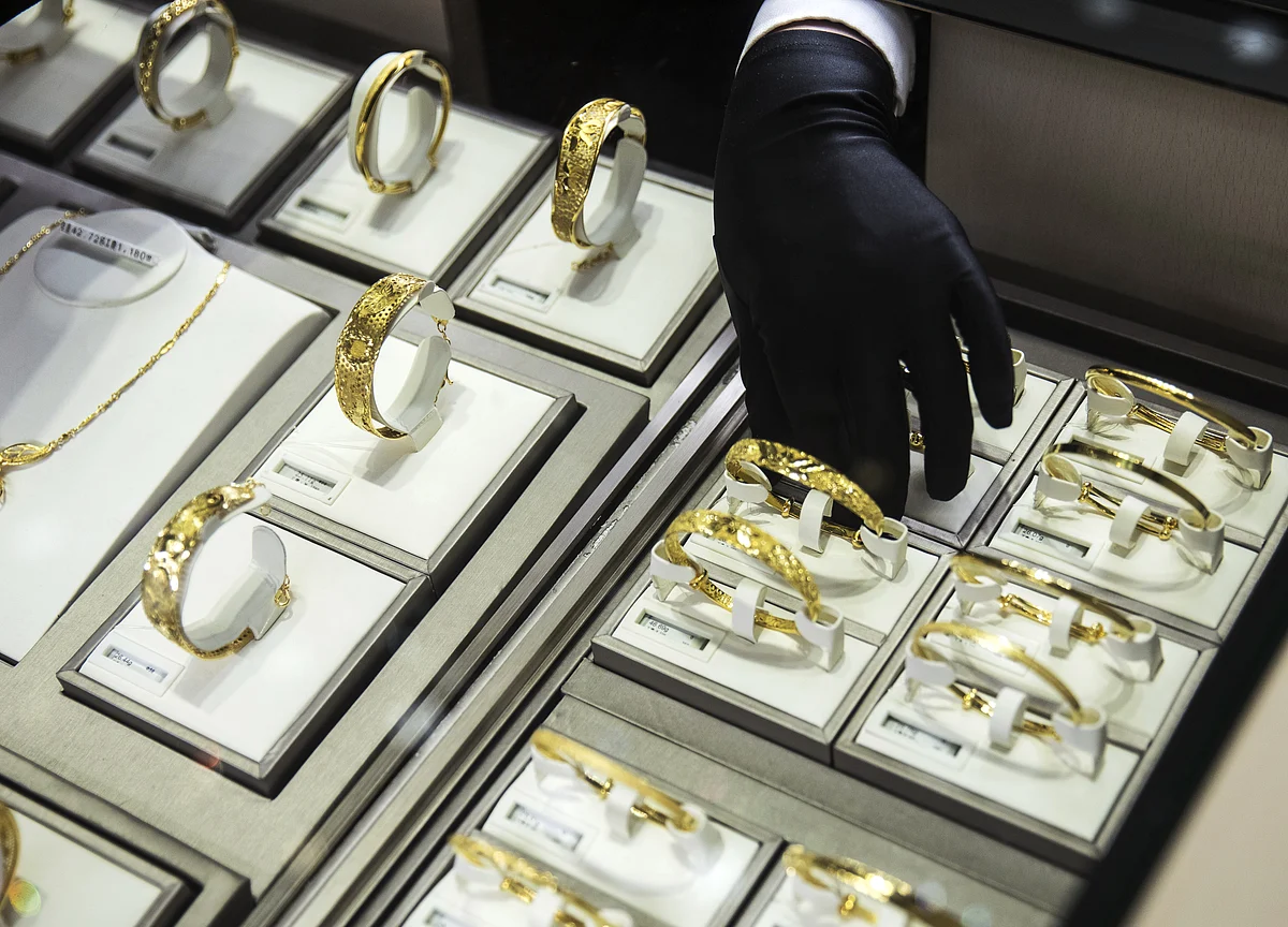 Gems, Jewelry Exports From India Recover Sharply
