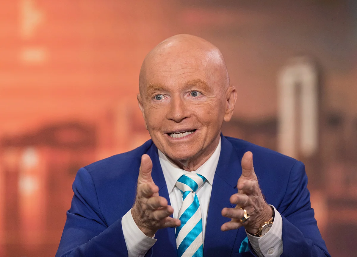 Mark Mobius Sees Brazil Stocks Climbing to All-Time High by Year End