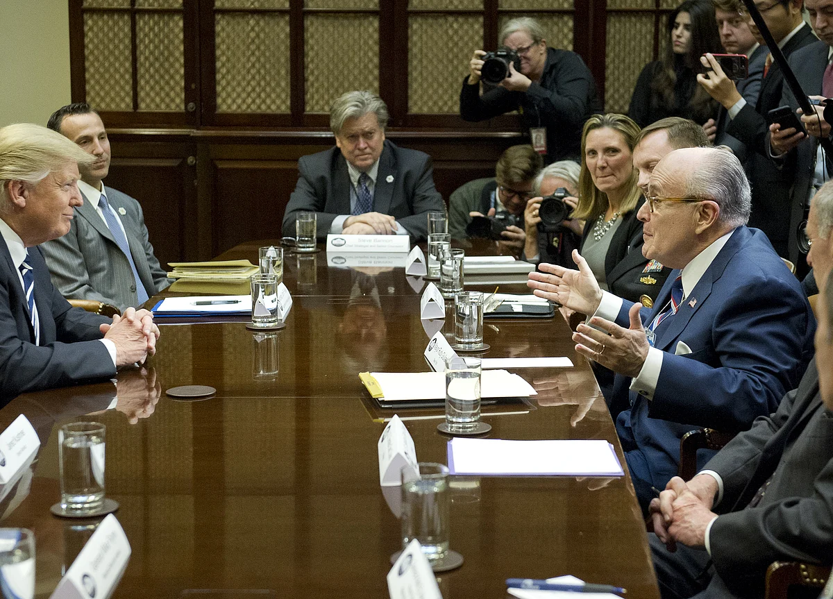 Trump, Giuliani Spoke Briefly at Mar-a-Lago Party on Saturday