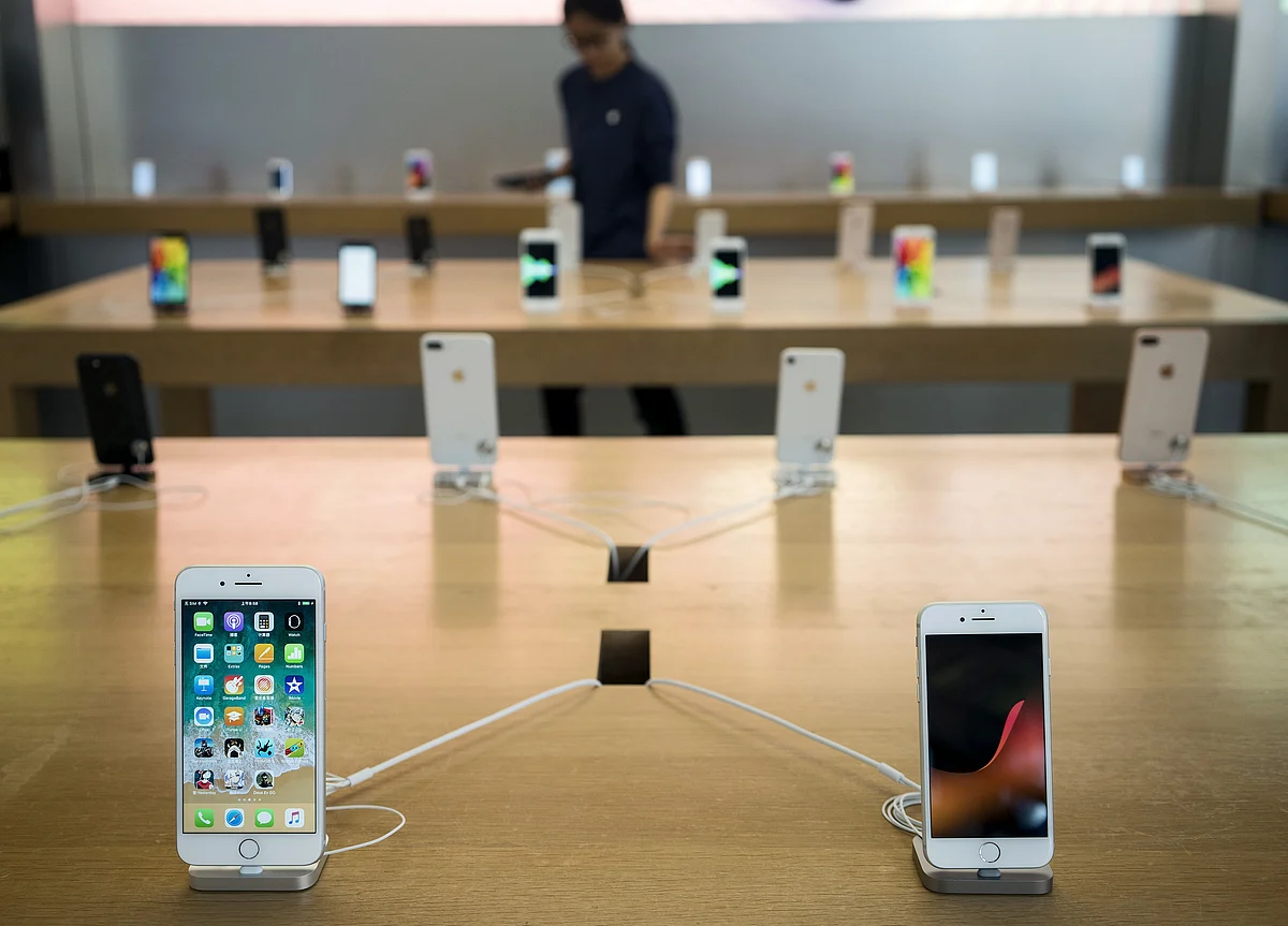 Apple to Defend iPhone App Fees at U.S. Supreme Court