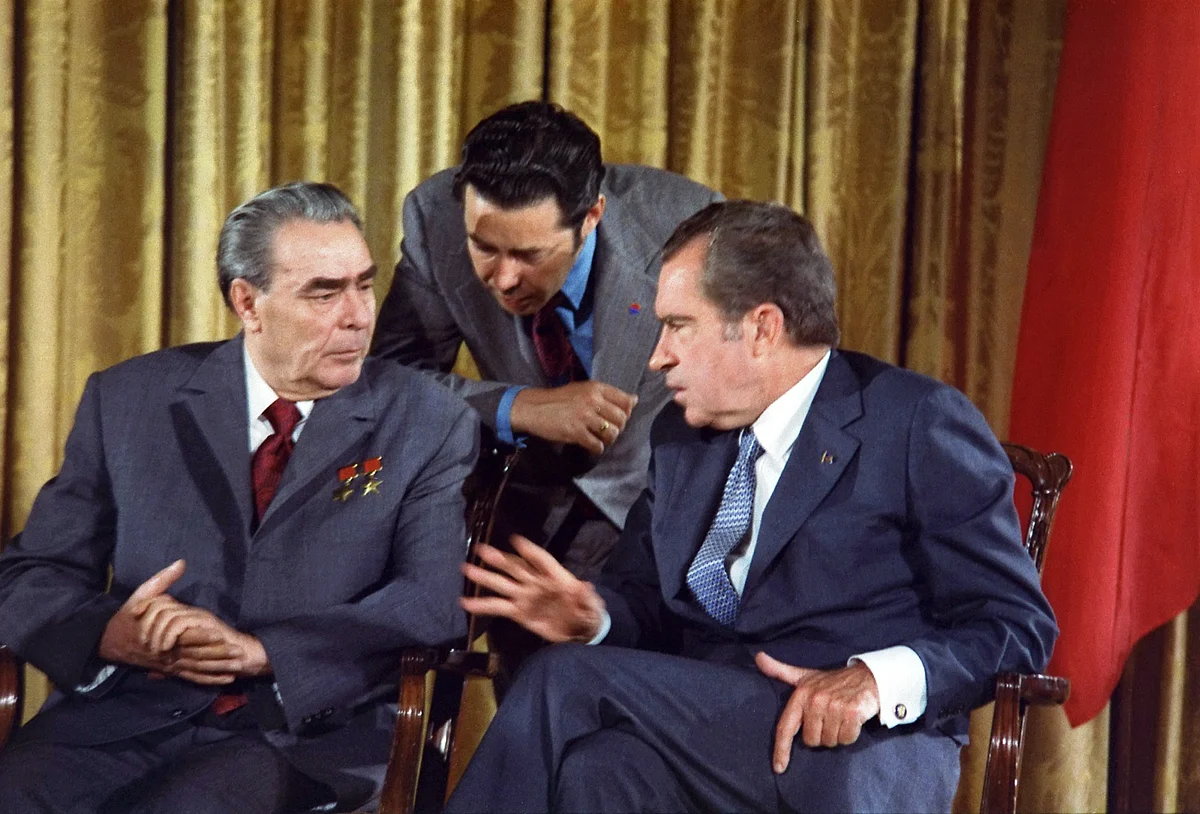 U.S. President Richard Nixon and Leonid Brezhnev meeting during the Soviet Premier’s visit to the U.S., on June 19, 1973. (Photograph: U.S. National Archives and Records Administration)