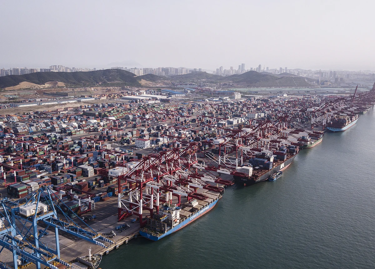 What Happened This Week in the World Economy and What It Means