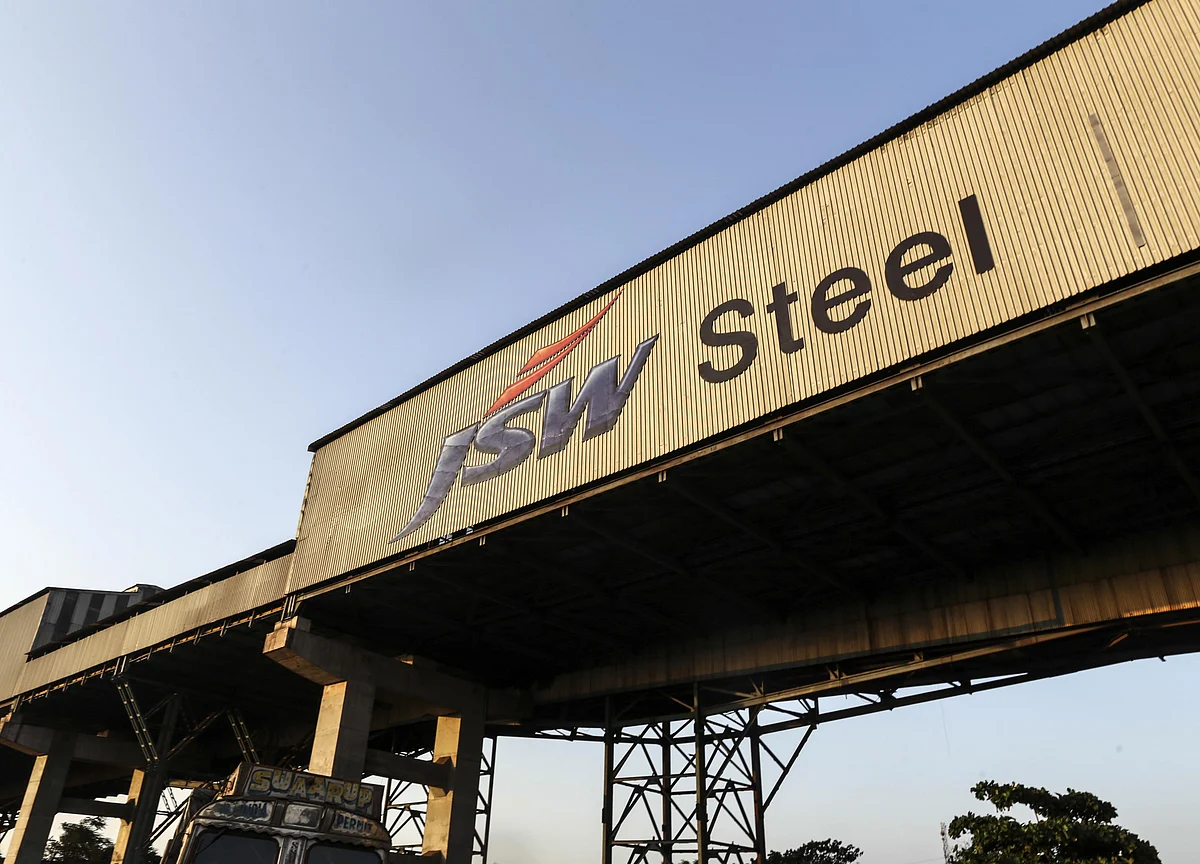 Stocks Radar: JSW Steel, State Bank Of India, Tech Mahindra